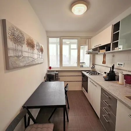 Lotus - Park View Apartment